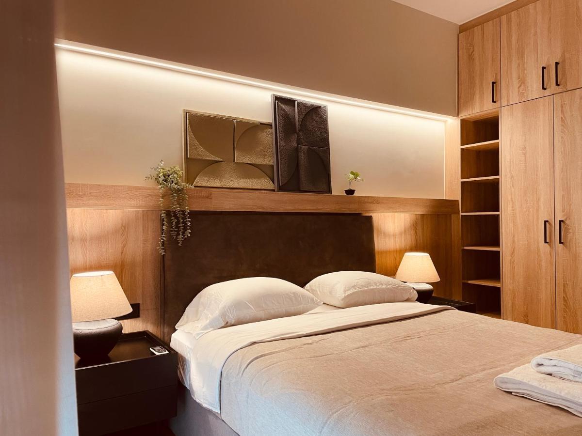 2 Bedroom Apt - Live Like A Local In Kolonaki Athènes Extérieur photo