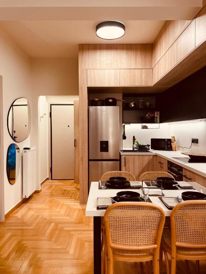 2 Bedroom Apt - Live Like A Local In Kolonaki Athènes Extérieur photo