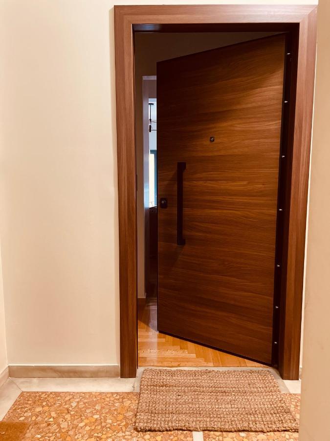 2 Bedroom Apt - Live Like A Local In Kolonaki Athènes Extérieur photo